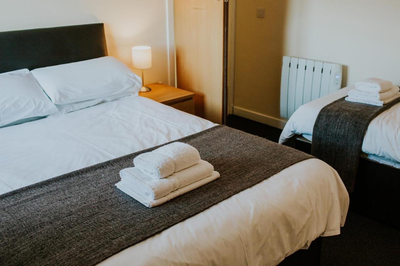 Uist Travel Accommodation Daliburgh  Екстер'єр фото