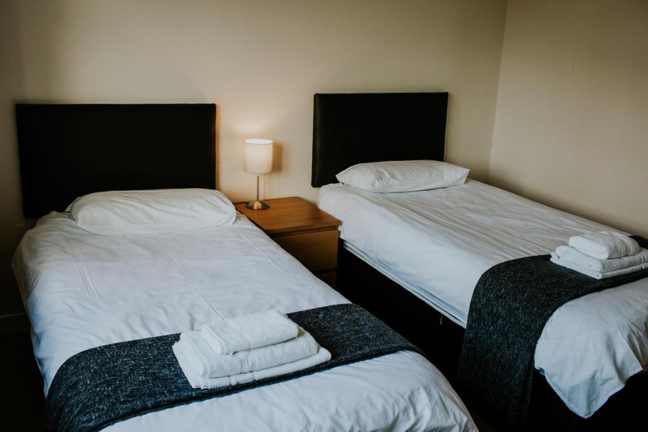 Uist Travel Accommodation Daliburgh  Екстер'єр фото