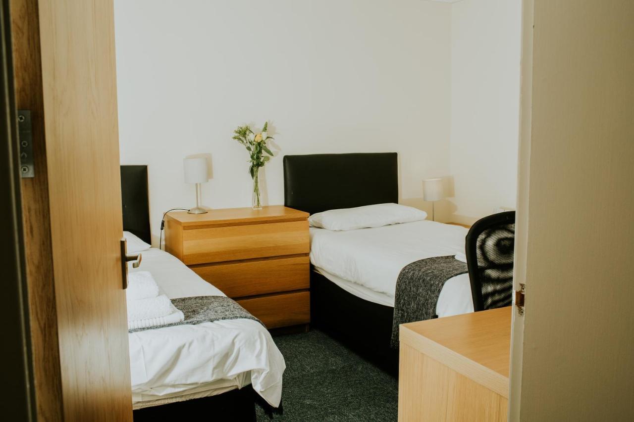 Uist Travel Accommodation Daliburgh  Екстер'єр фото